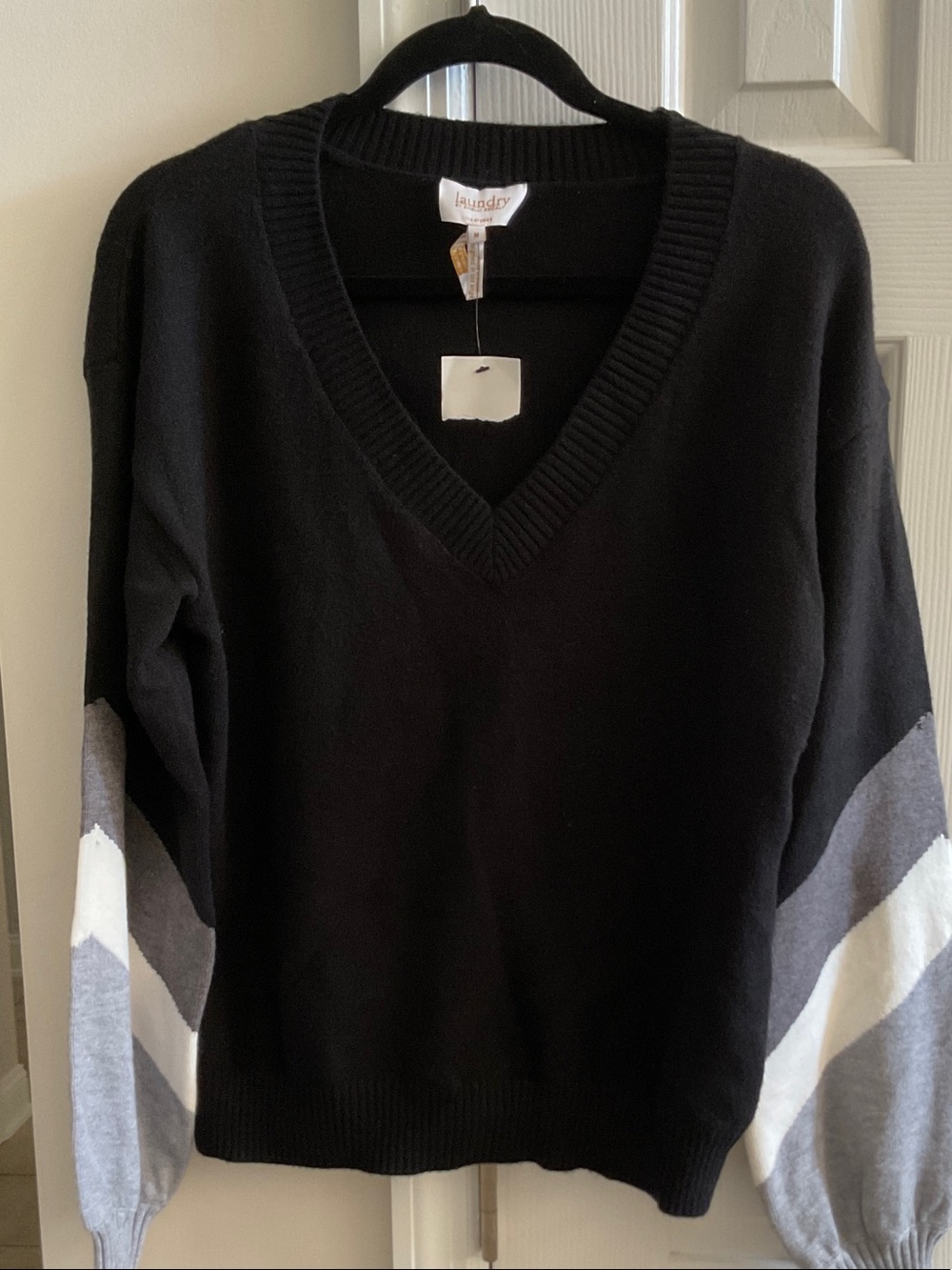 Laundry By Shelli Segal Black V-Neck Sweater with Gray & White Panels, NWT, M